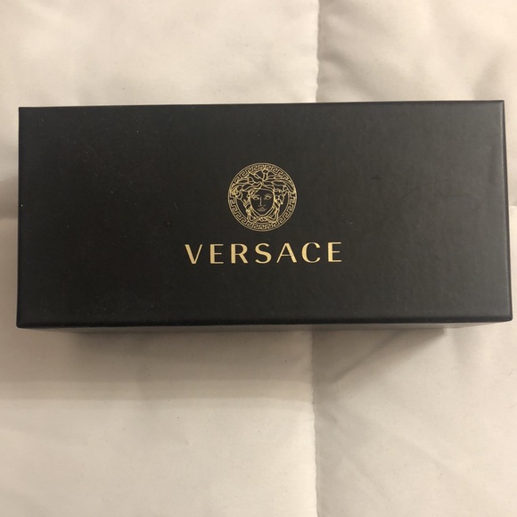 *****MAKE AN OFFER ******Vintage Black Versace sunglasses